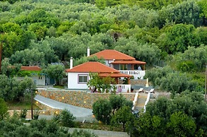 Myrtilos Cottage