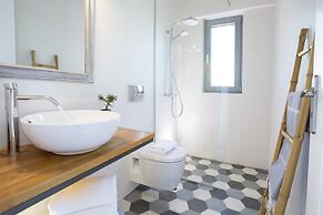 Anemos Luxury Villas