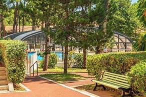 Azureva Ronce Les Bains