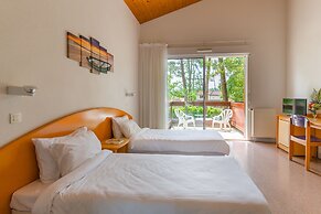 Azureva Ronce Les Bains