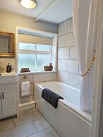 Humphries Cross Apartments