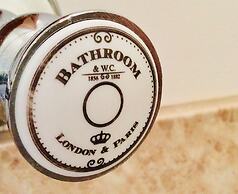 Humphries Cross Apartments