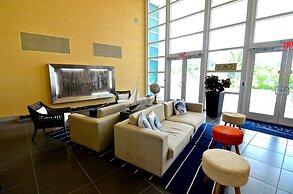 Riviera Luxury Living at River Oaks Marina and Tower