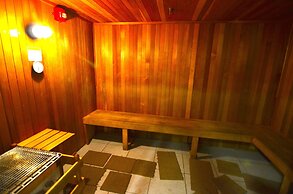 Riviera Luxury Living at River Oaks Marina and Tower