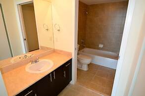 Riviera Luxury Living at River Oaks Marina and Tower