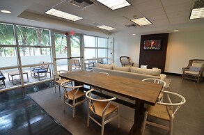 Riviera Luxury Living at River Oaks Marina and Tower