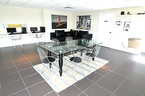 Riviera Luxury Living at River Oaks Marina and Tower