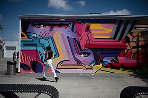 Hampton Inn & Suites Miami Wynwood Design District