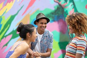 Hampton Inn & Suites Miami Wynwood Design District