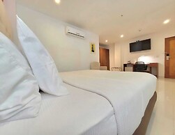 Hotel Parque Del Sol