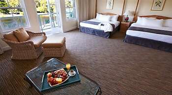 Tampa Palms Country Club