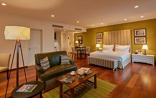 The Waverly Hotel & Residences