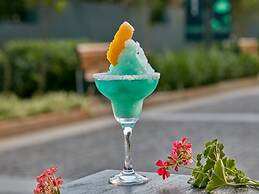 The Waverly Hotel & Residences