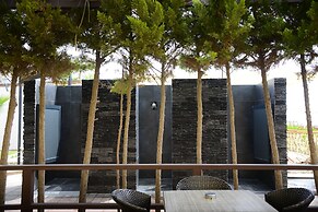 Senza The Inn Resort & Spa