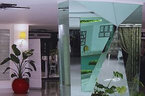 Senza Grand Santana Hotel