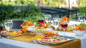 Senza Grand Santana Hotel