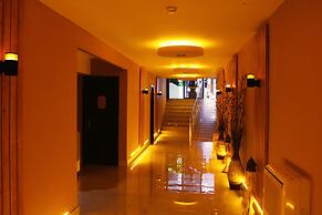 Senza Grand Santana Hotel