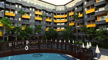 Senza Grand Santana Hotel