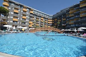 Senza Grand Santana Hotel