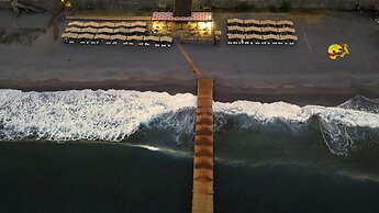 Senza Grand Santana Hotel