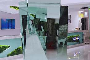 Senza Grand Santana Hotel