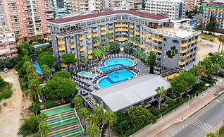 Senza Grand Santana Hotel