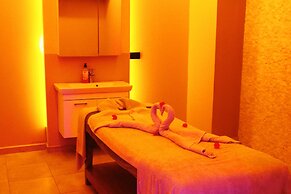 Senza Grand Santana Hotel