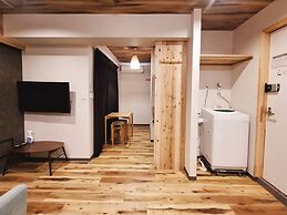 Poly Hostel Osaka