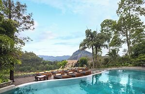 98 Acres Resort & Spa