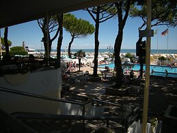 Hotel Ambasciatori Palace