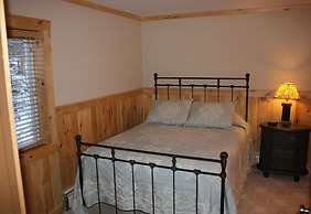 Lake Parlin Lodge & Cabins