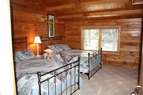 Lake Parlin Lodge & Cabins