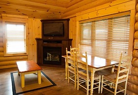 Lake Parlin Lodge & Cabins