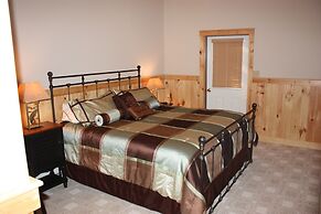 Lake Parlin Lodge & Cabins