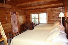 Lake Parlin Lodge & Cabins