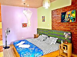 Yambi Guesthouse
