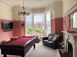Raincliffe Hotel