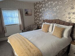 Raincliffe Hotel