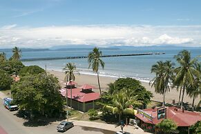 Hotel Puntarenas Beach