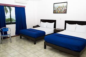 Hotel Puntarenas Beach