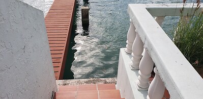 Villa 410D at Jolly Harbour