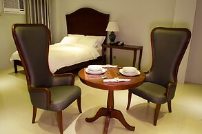 Ritz Hotel