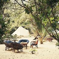 Robinson Bungalows