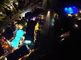Lemas Suite Hotel