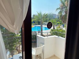 Lemas Suite Hotel