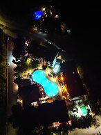 Lemas Suite Hotel