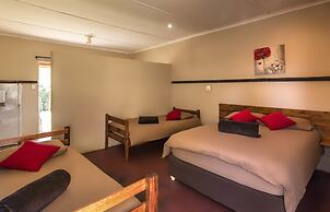 Orange River Rafting Lodge by Country Hotels