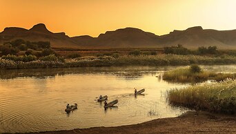 Orange River Rafting Lodge by Country Hotels