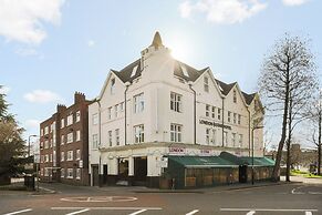 London Star Hotel