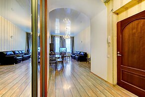 Nevsky Apartment
